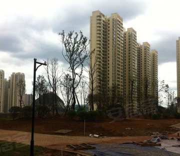 贵安山语城1组团