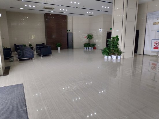 新府银座商务楼 