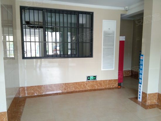 东方名邸(商住楼) 