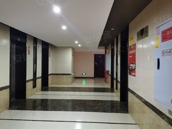 首创鸿恩国际生活区(四期商住楼) 