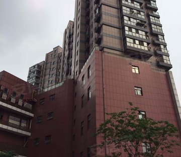 银城汇文2014年电梯房精装房龄很新诚心卖 看房方便,苏宁天玺国际广场