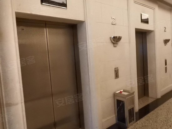 昆明世界贸易中心 