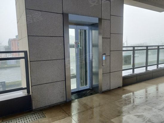 龙湖新壹城(商住楼) 