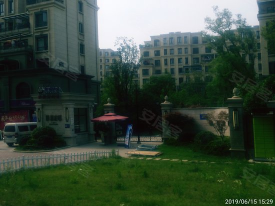 中电颐和府邸(商住楼) 