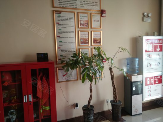 泰山电器集团公司办公楼 