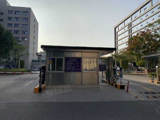 锦厦科技研究大厦