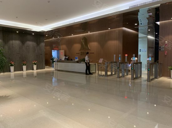 罗宾森广场三期 