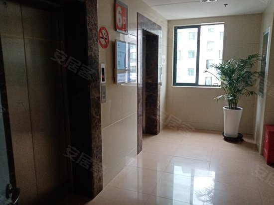 古美现代服务企业中心 