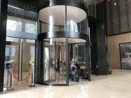 首座MAX国际广场 