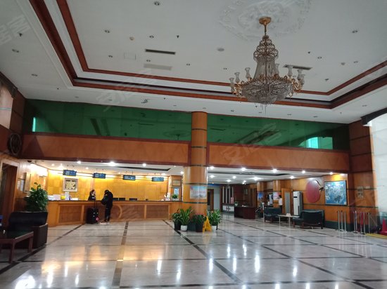 厦门市体育中心综合楼 