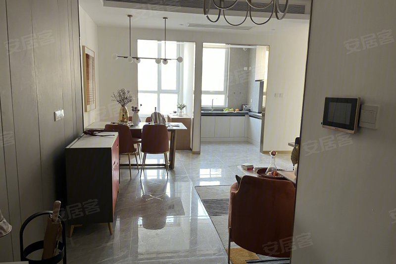 高新智尚2室2厅1卫89㎡东北141万