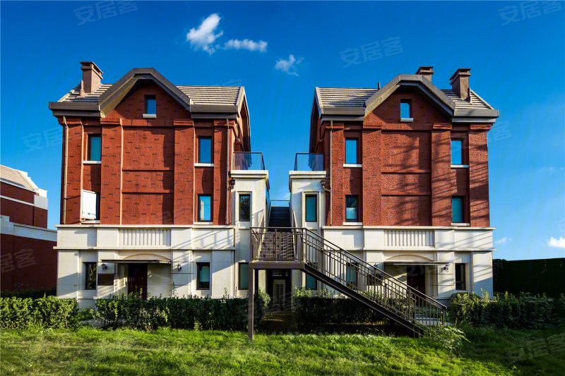 新城红岛湾·莱茵美墅,华强路12号-青岛新城红岛湾·莱茵美墅二手房