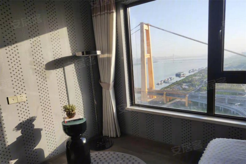 汉阳一线江景改善性大面积住宅全面积目前在售