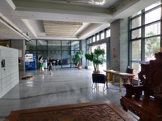 象山财富商业中心广场 