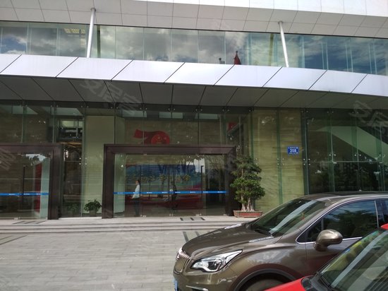 福建海峡银行总行大楼 