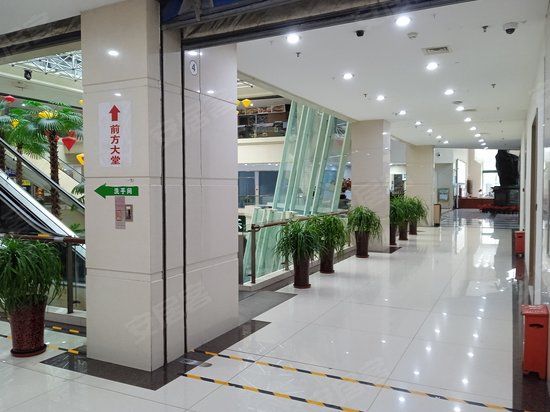 中冀斯巴鲁大厦 