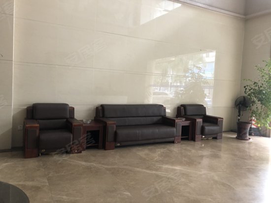 信德兰外贸大厦 