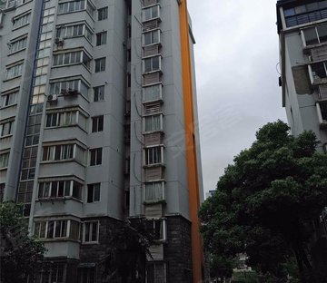 龙翔鸣翠苑