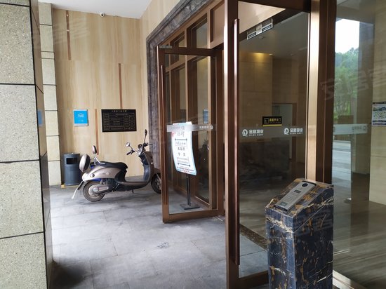 同景国际广场办公楼 