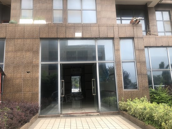 彩虹科技园未来城