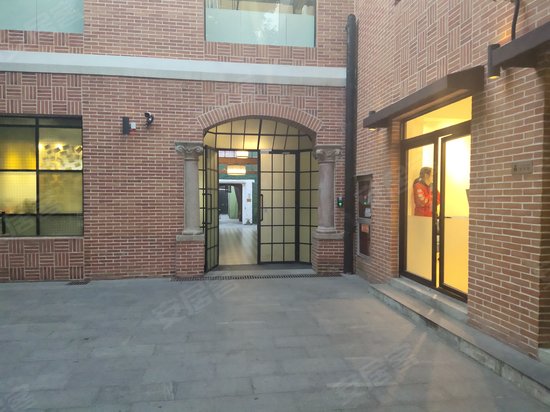 复兴东路950号园区