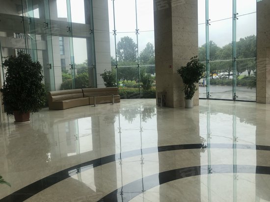 外创大厦(办公) 