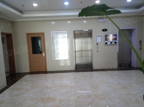 侯台集团经贸中心 