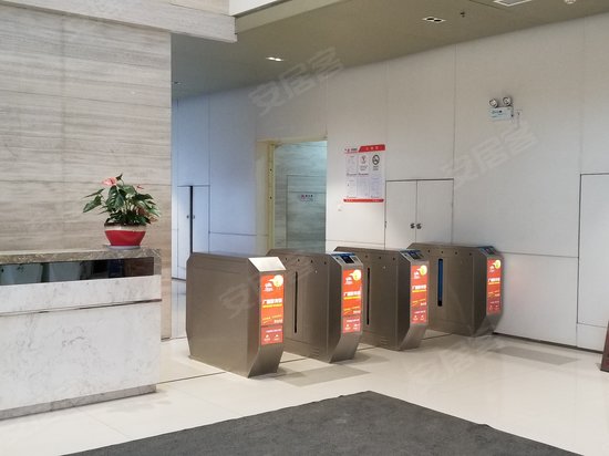 橄榄城都市广场 