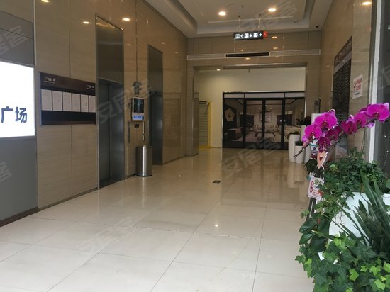 新时代互联广场 