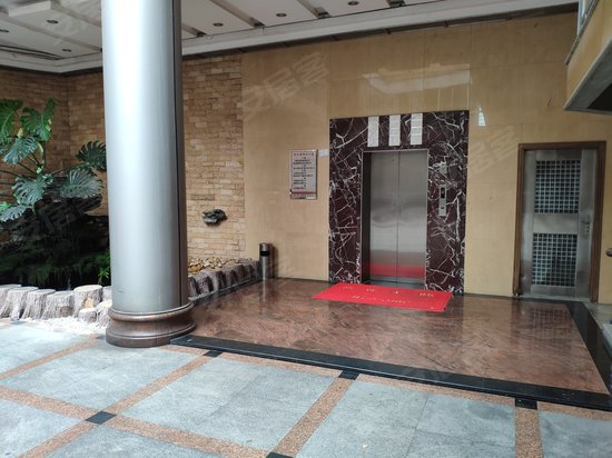 新信德商业大厦 