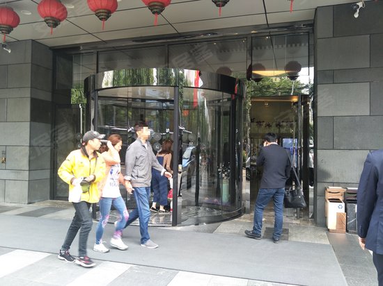 西安深国投中心 