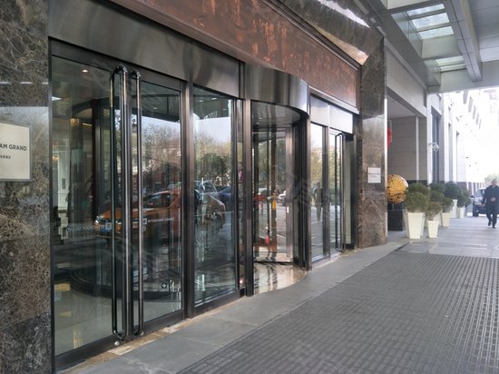 温德姆至尊公寓