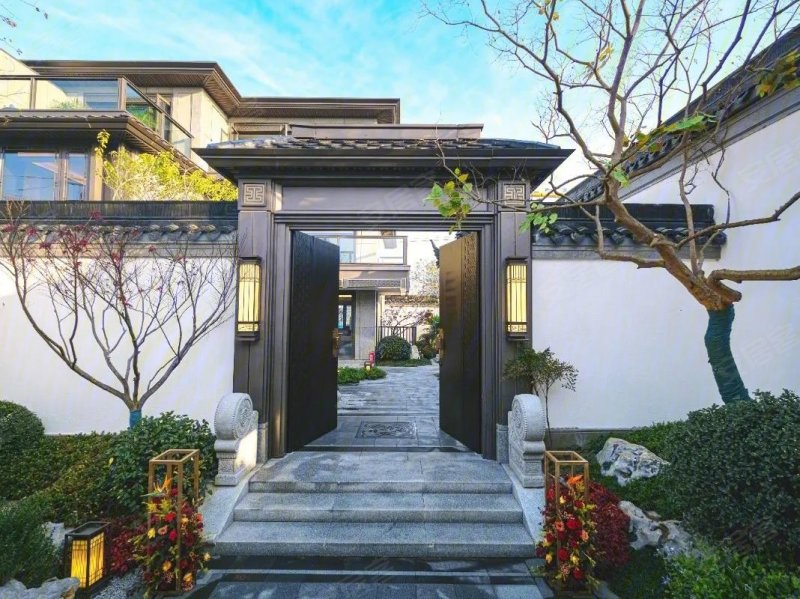 棠颂和鸣特价找我看房还有一套778万仅剩一套先到先得