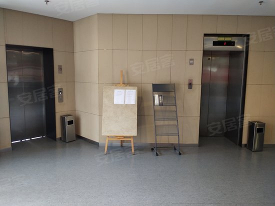 建设南大街83、85商务楼 