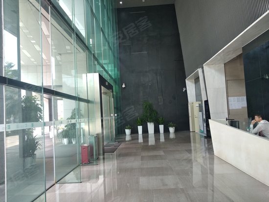 满京华盈丰中心 