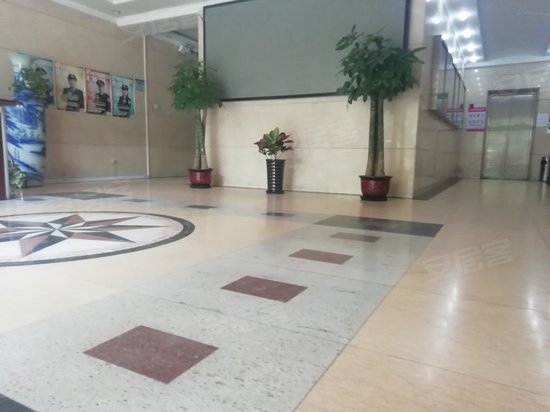 市政投资商务楼 