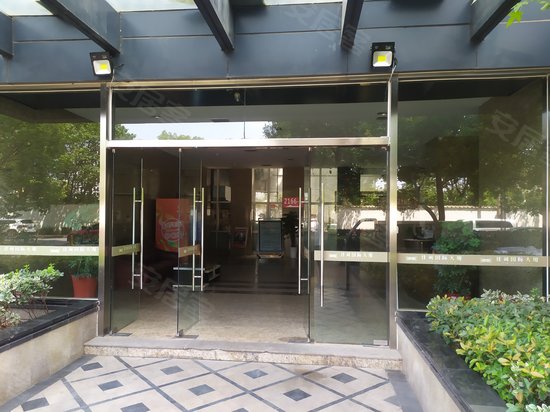 中锐佳诚国际大厦