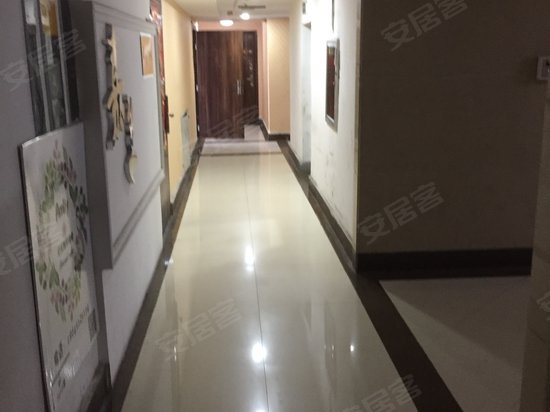 红旗街万达广场 