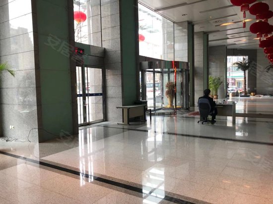 大连中远海运大厦 