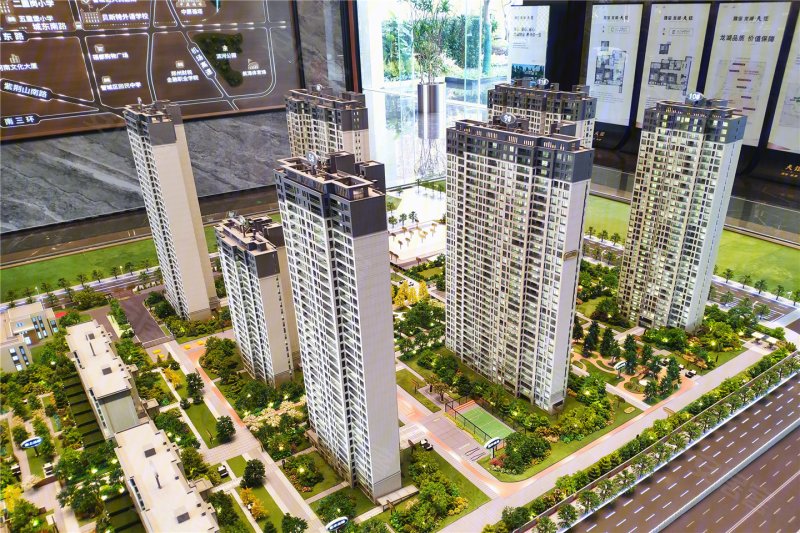 雅宝龙湖·天钜