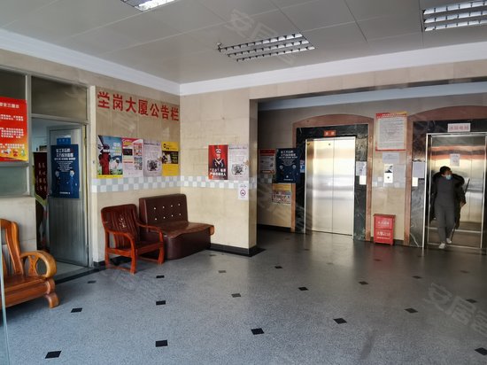 坣岗大厦管理办公室 