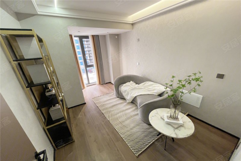 今典家园 城北新小区3680一平   找我