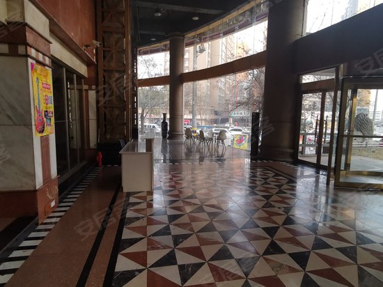 金苹果商务大厦 