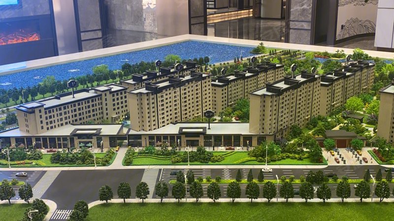 芳草街交会北行400米,八一湖正北岸80米-长春中顺碧水园(新房)二手房