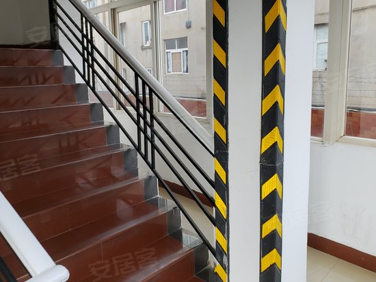 集丰北站庭院写字楼 