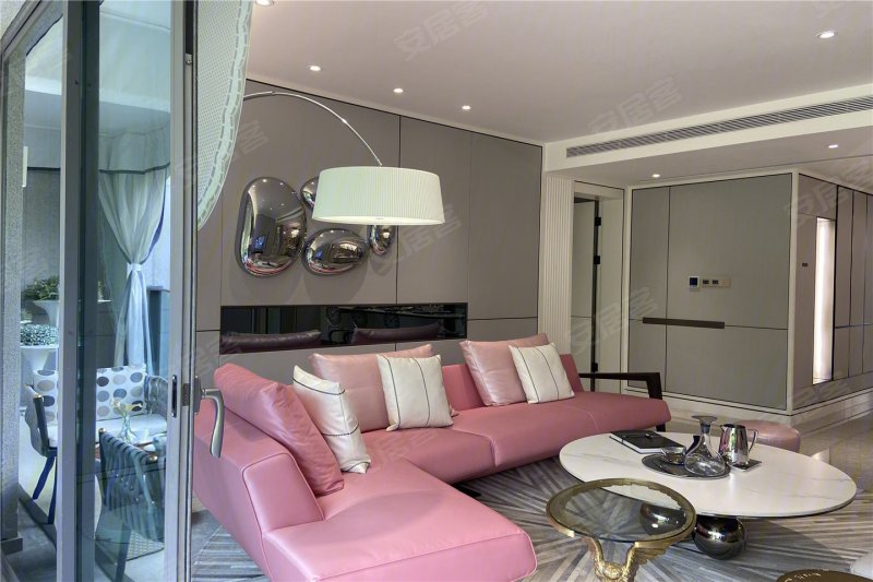 中国铁建西派金沙(新房)4室2厅3卫177㎡南476万