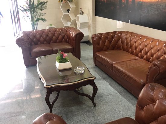 天赐明珠商业大厦 