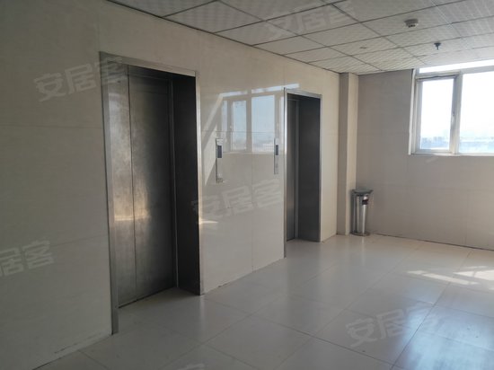 众润贵友商务楼 