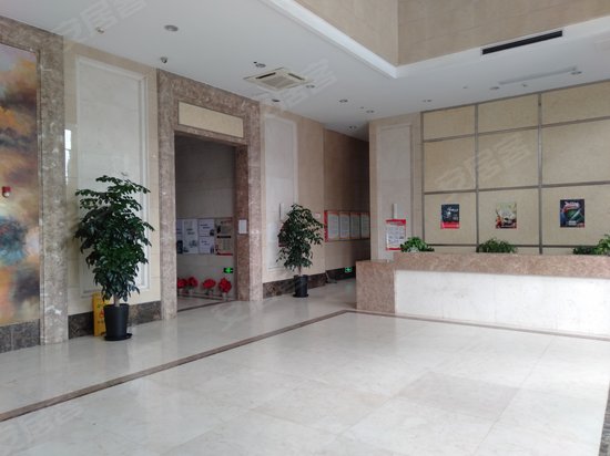 万宝商业广场(办公) 