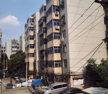 花园村|布厂街19号3室1厅1卫73.04平方